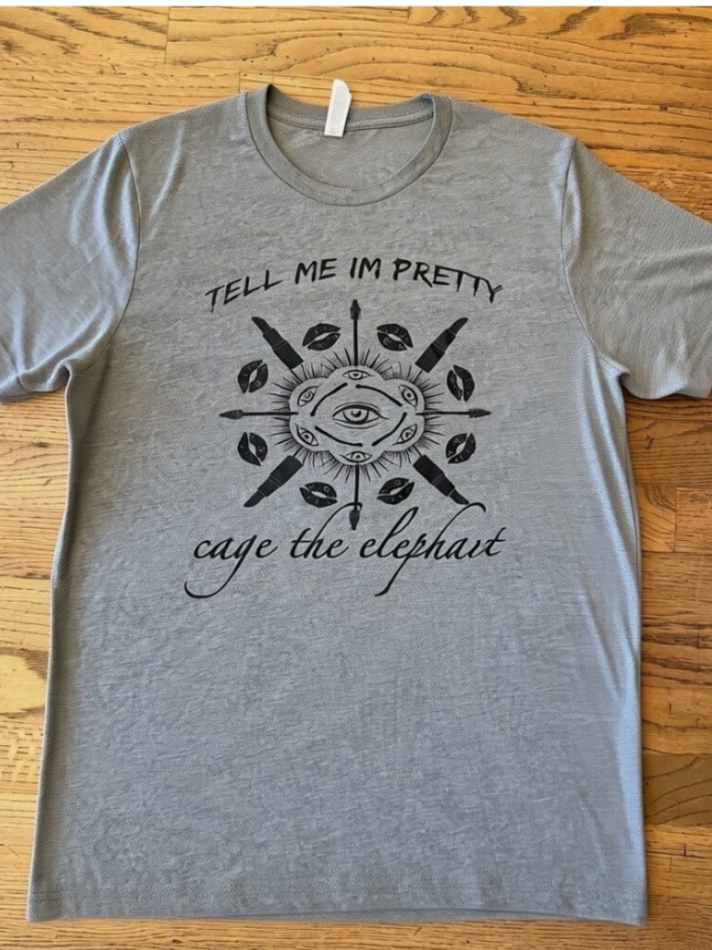 Rare - 2015 Cage The Elephant T-shirt     (Oasis tee )